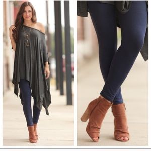 BUNDLE: 2 Navy Leggings